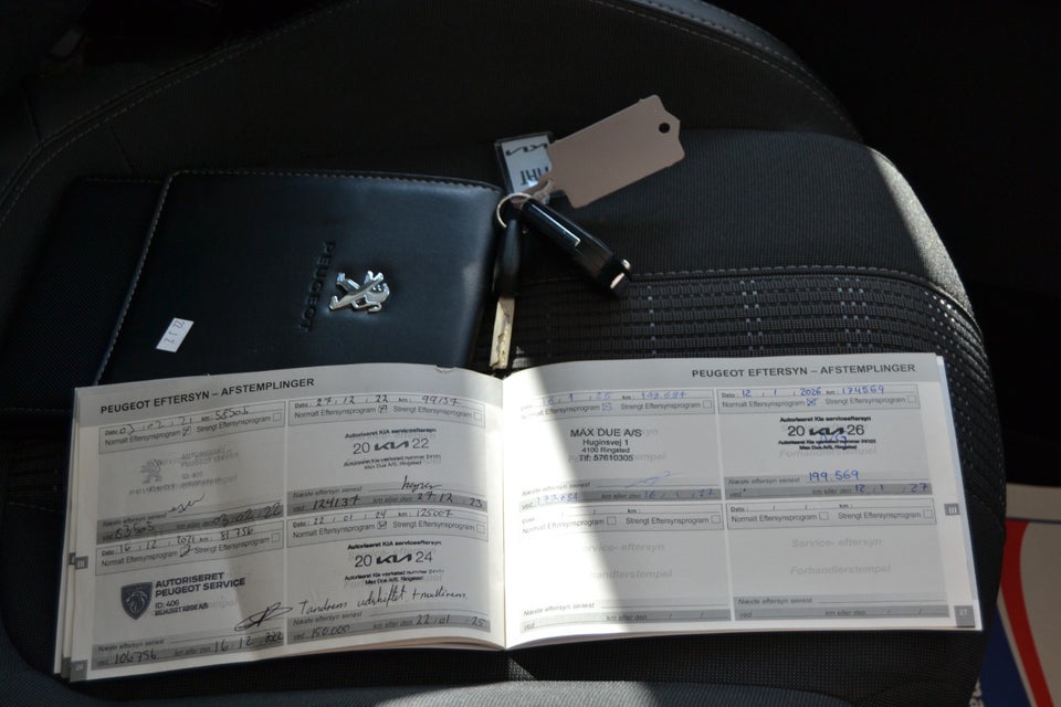 Peugeot 308 1,6 BlueHDi 120 Allure Sky SW 5d