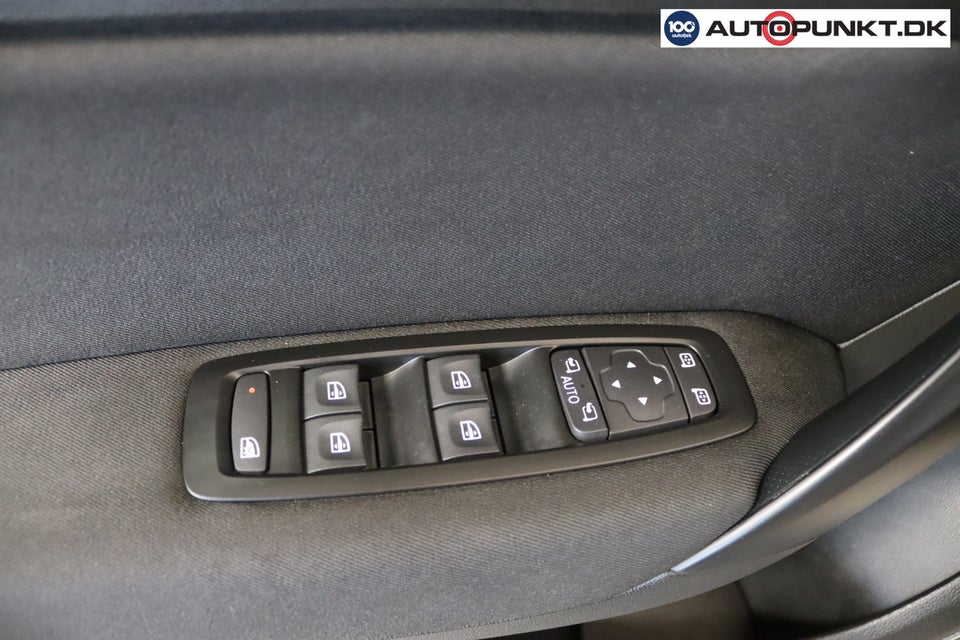 Renault Megane IV 1,2 TCe 100 Zen Sport Tourer 5d