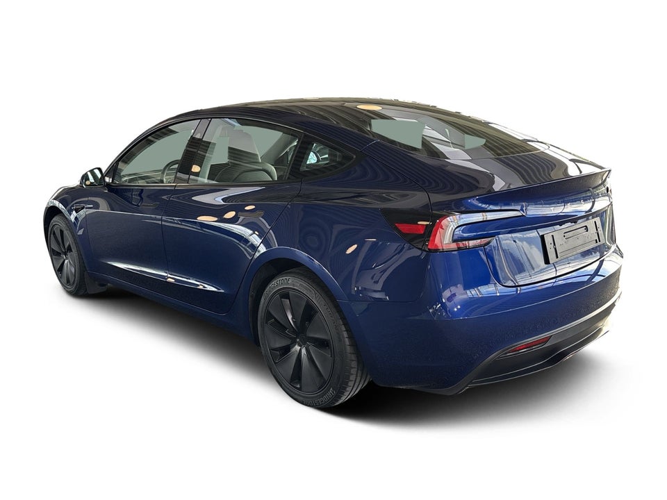 Tesla Model 3 Long Range RWD 4d