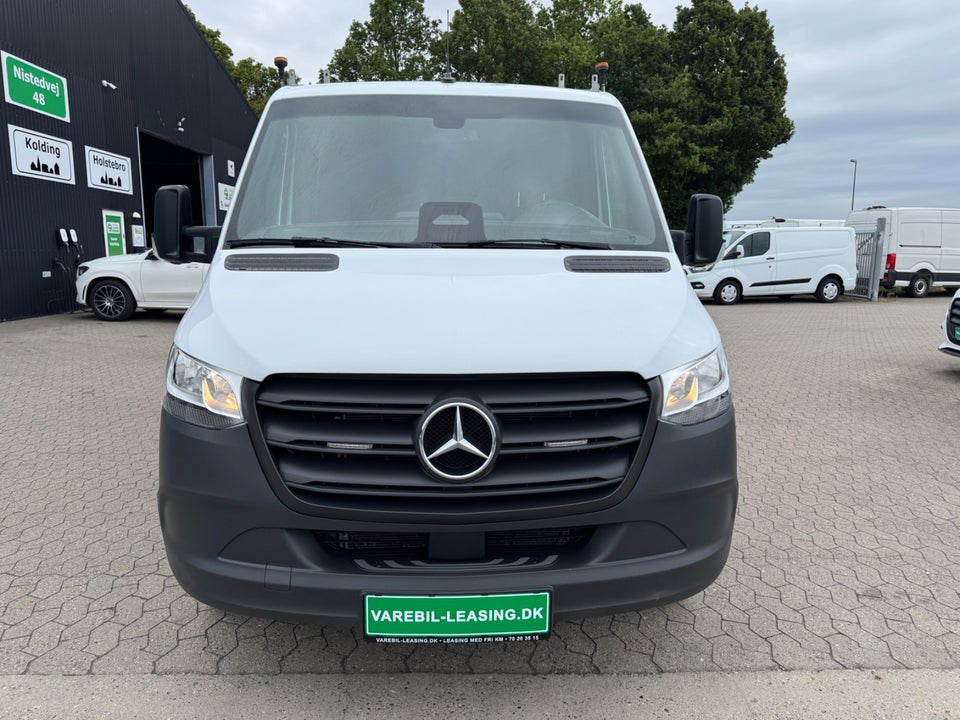 Mercedes Sprinter 317 2,0 CDi A3 Chassis aut. RWD 2d