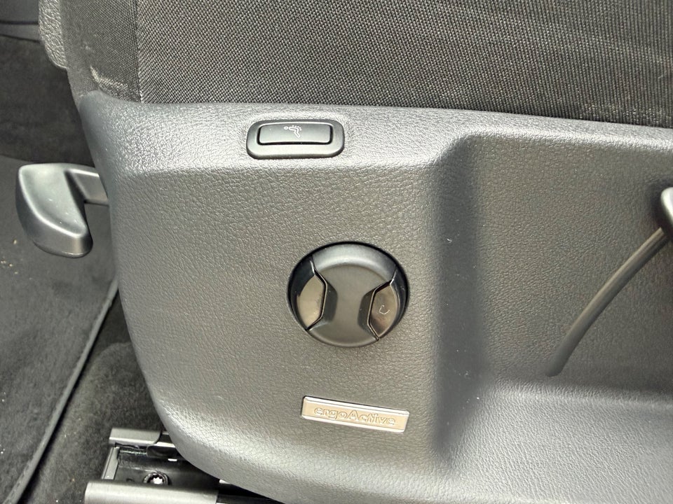 VW Touran 1,5 TSi 150 Highline Family DSG 7prs 5d