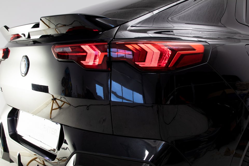 BMW iX2 eDrive20 Fully Charged M-Sport 5d