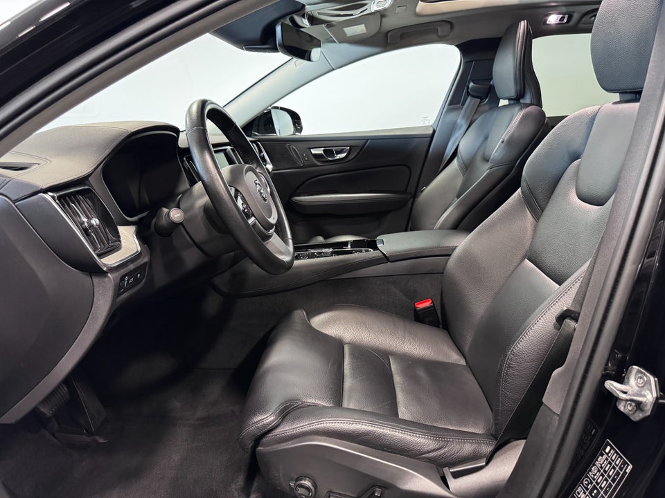 Volvo V60 2,0 T6 ReCharge Inscription aut. AWD 5d