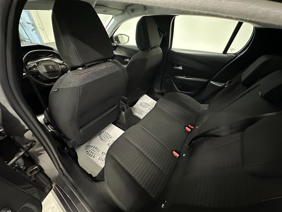 Peugeot 208 1,2 PureTech 100 Active 5d