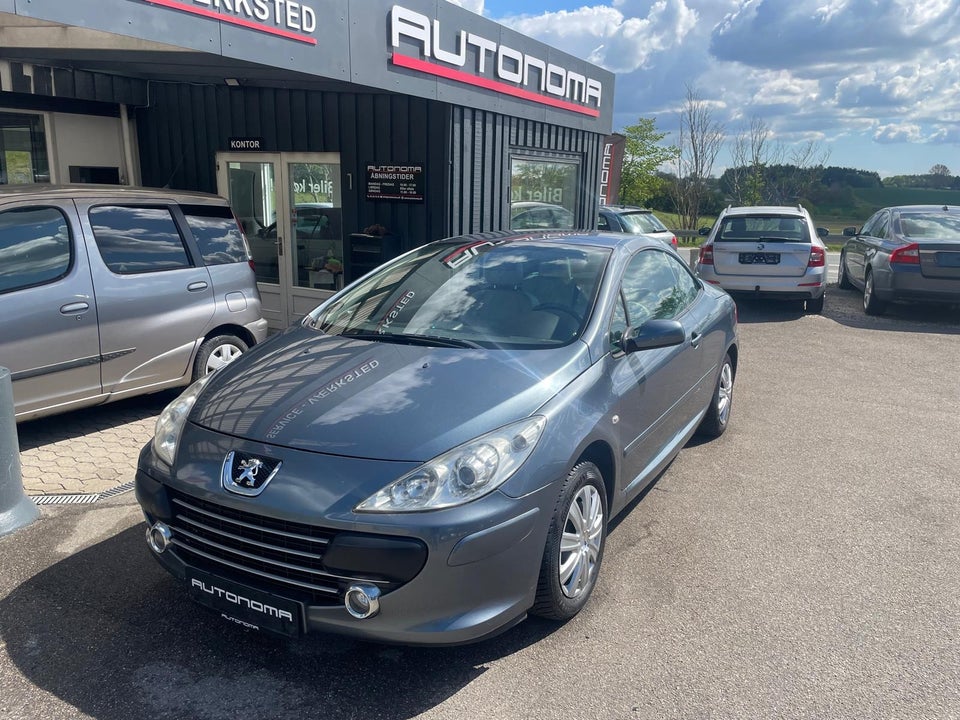 Peugeot 307 2,0 16V CC 2d