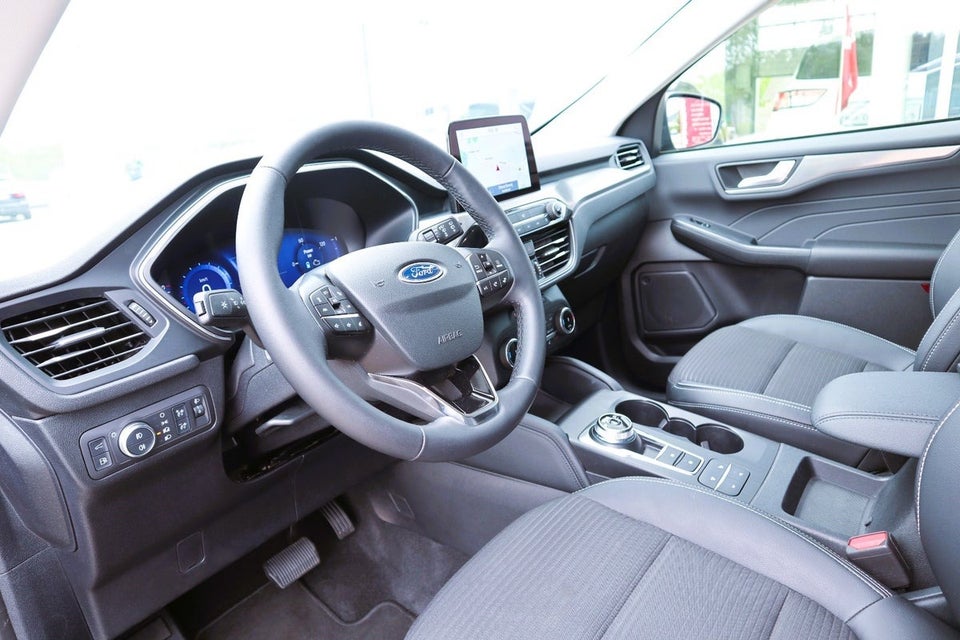 Ford Kuga 2,5 PHEV Titanium X CVT 5d