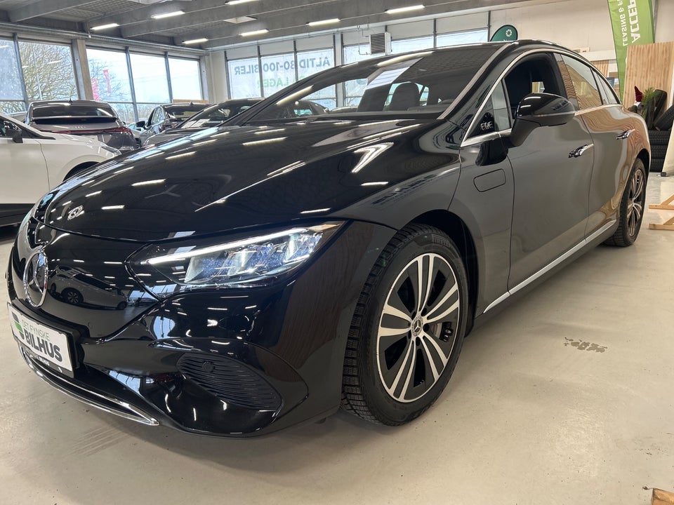 Mercedes EQE300 Electric Art 4d