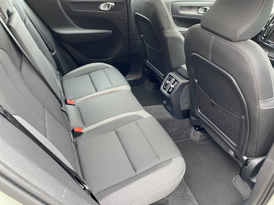 Volvo EC40 Extended Range Plus 5d