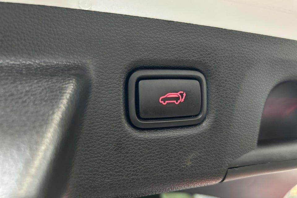 Kia XCeed 1,6 PHEV Upgrade Intro DCT 5d