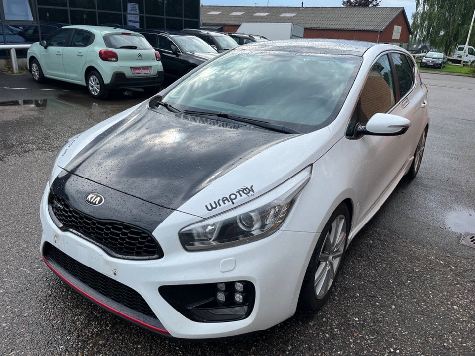 Kia Ceed 1,6 GDi GT 5d