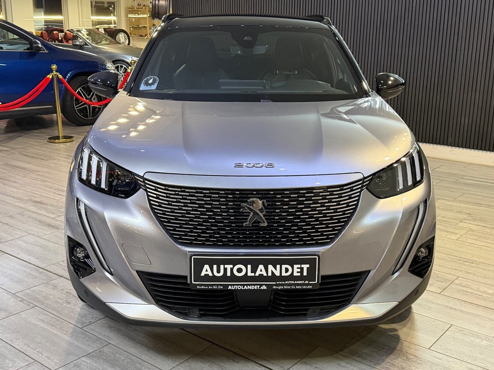 Peugeot e-2008 50 GT 5d