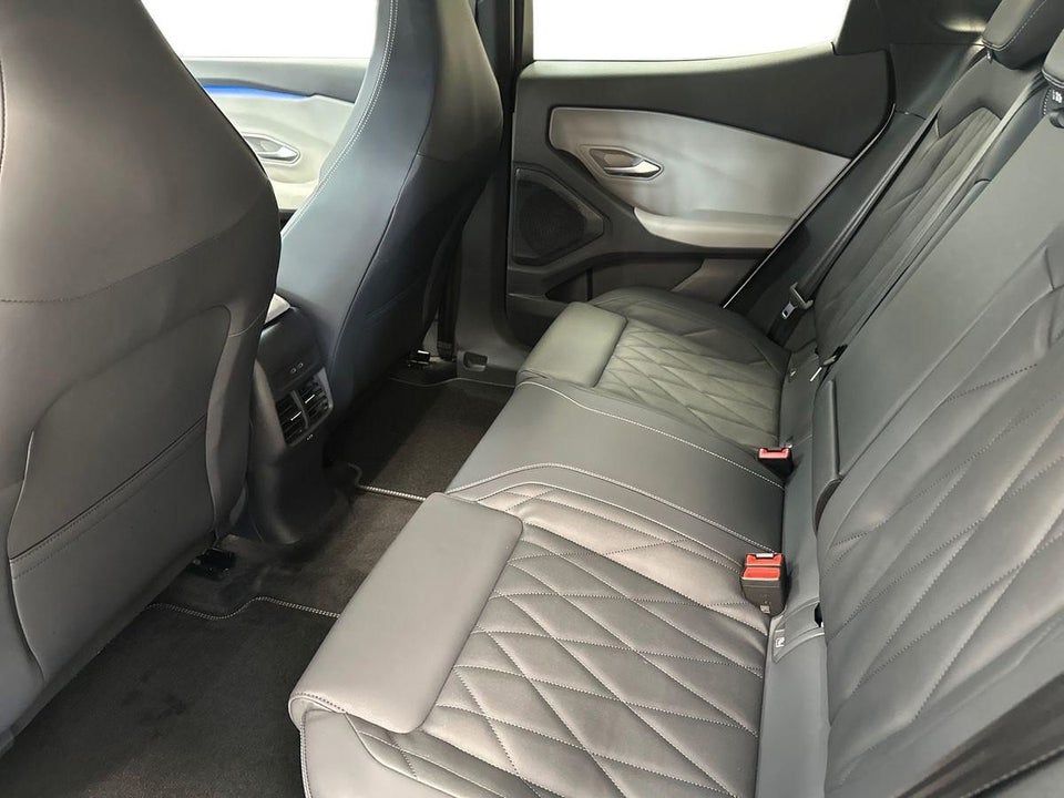 Ford Capri 82 Premium Extended Range 5d