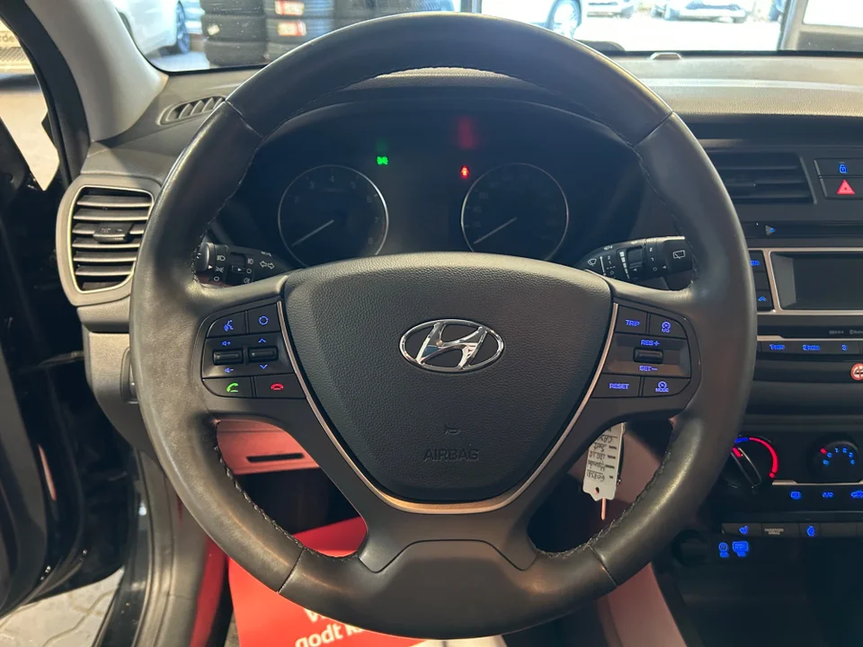 Hyundai i20 1,25 Trend 5d
