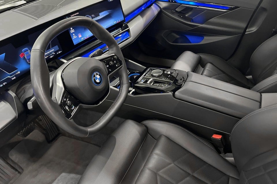 BMW i5 eDrive40 Sport Line 4d