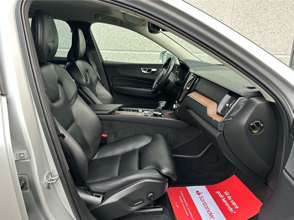 Volvo XC60 2,0 D4 200 Inscription aut. 5d