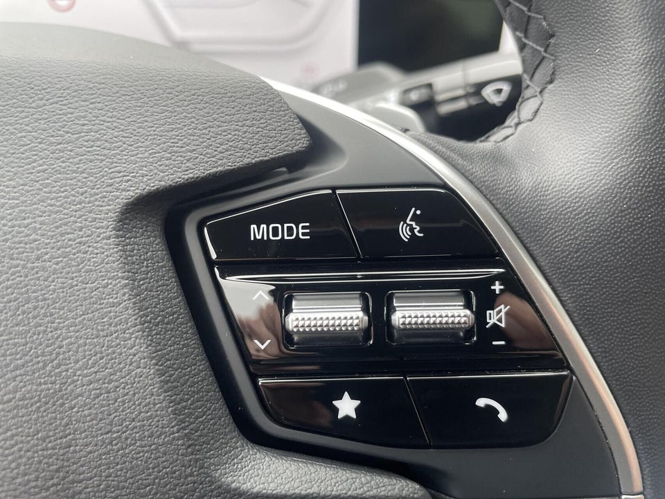 Kia EV6 77 Long Range Upgrade 5d