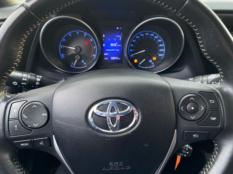 Toyota Auris 1,2 T T2 Style 5d