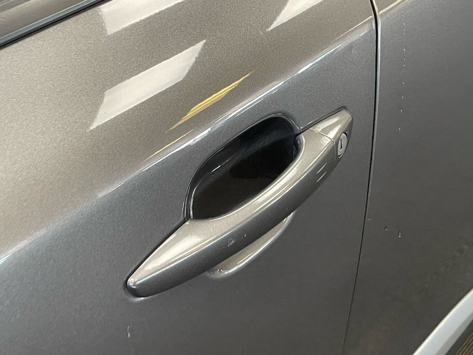 Peugeot 2008 1,2 PureTech 130 Sportium 5d