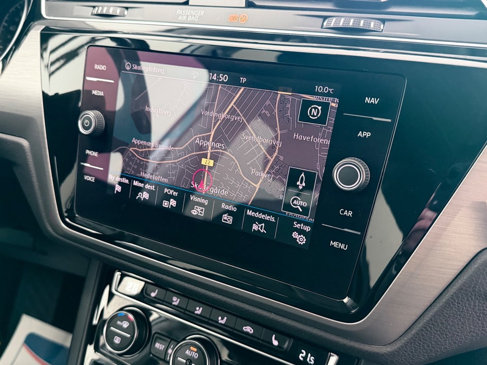 VW Touran 1,6 TDi 115 Comfortline 7prs 5d