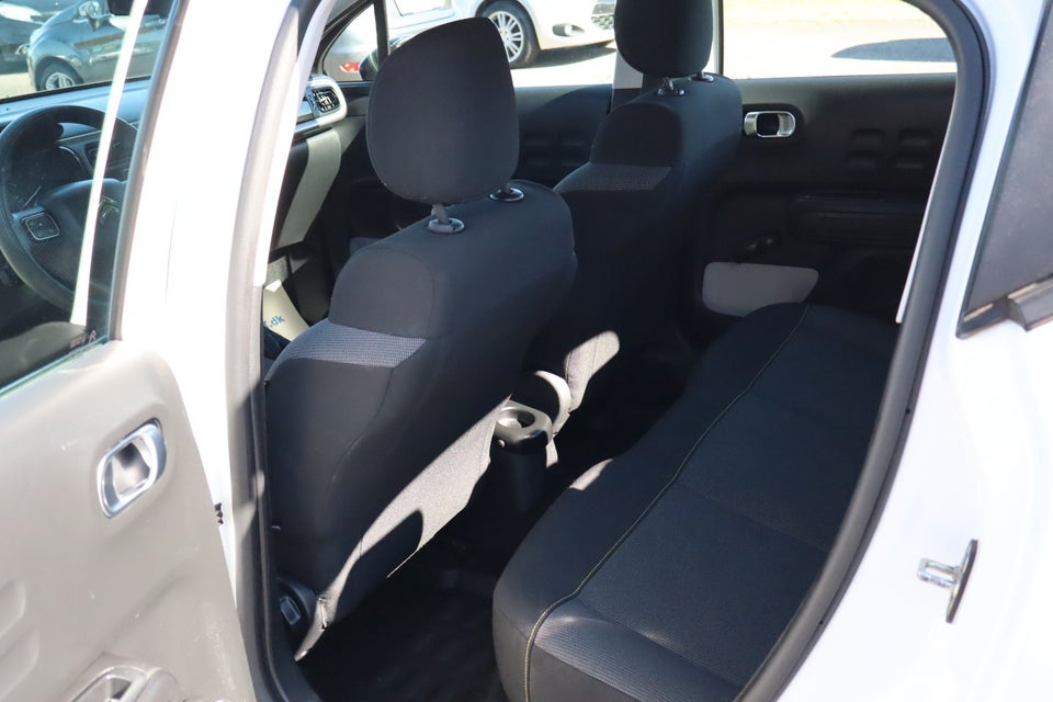 Citroën C3 1,2 PureTech 83 Shine Sport 5d