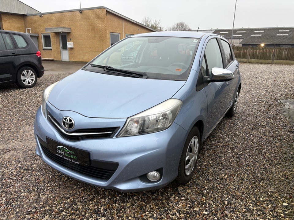 Toyota Yaris 1,0 VVT-i T2 Style 5d