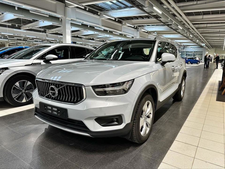 Volvo XC40 2,0 D3 150 Momentum aut. 5d