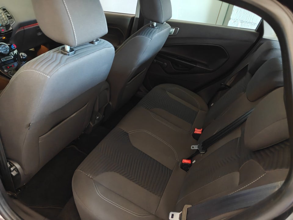 Ford Fiesta 1,0 SCTi 100 Titanium 5d