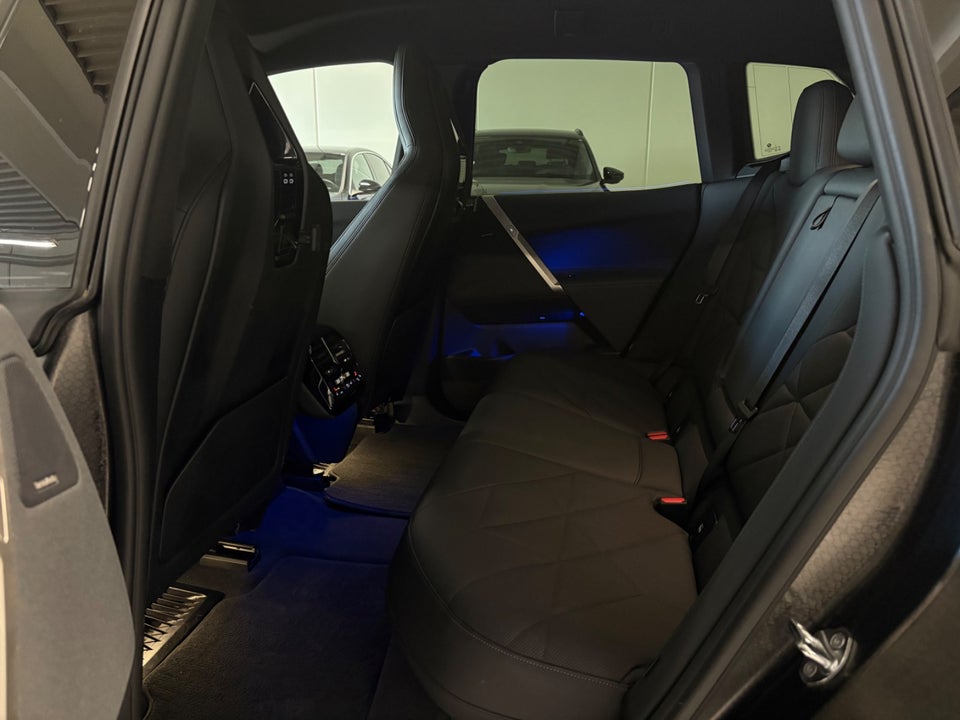 BMW iX xDrive40 Fully Charged 5d