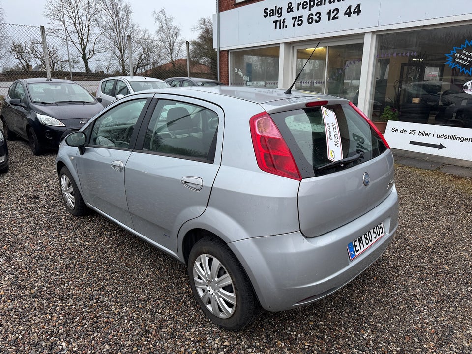 Fiat Grande Punto 1,4 Active 5d