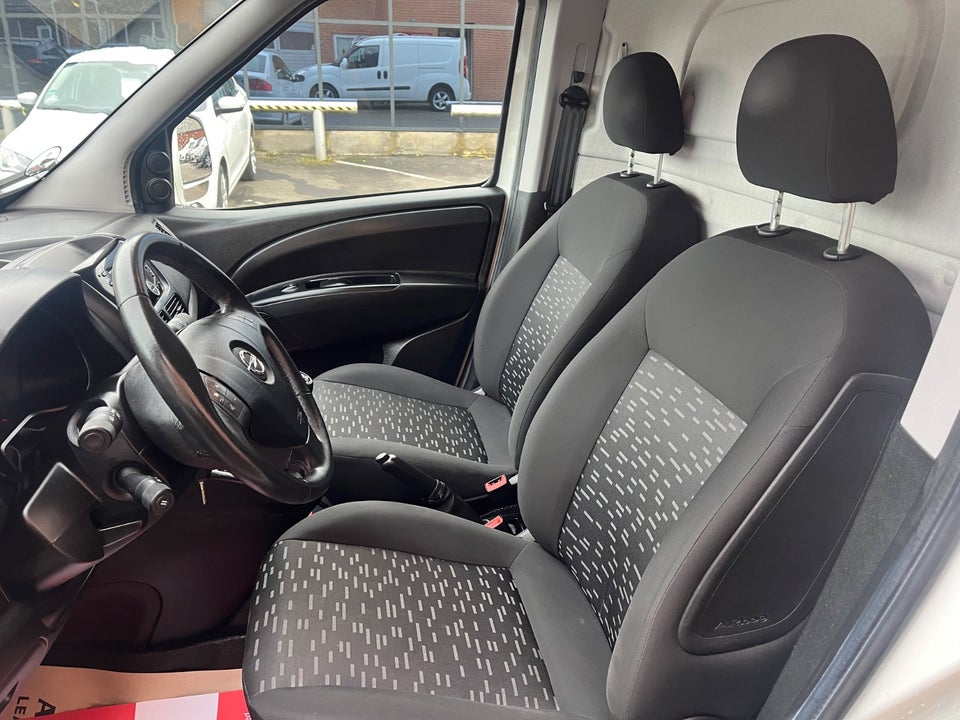 Opel Combo 1,3 CDTi 95 L2H1 5d