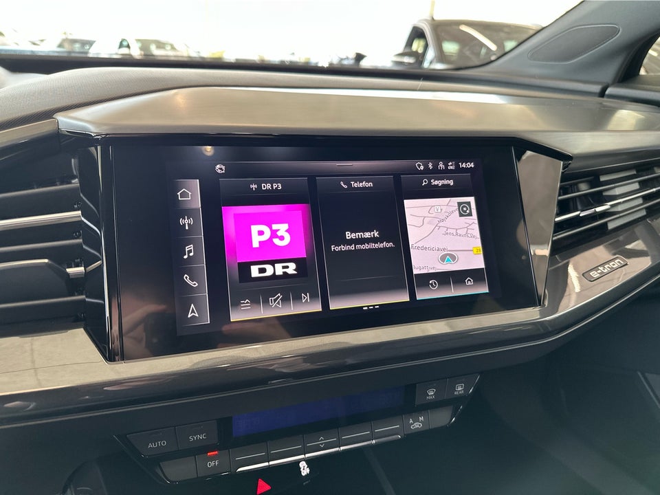 Audi Q4 e-tron 40 S-line 5d