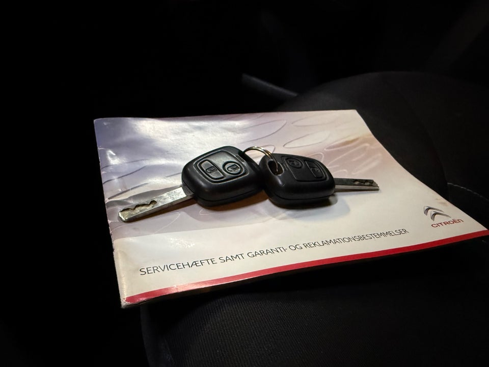 Citroën C1 1,0i Exclusive 5d