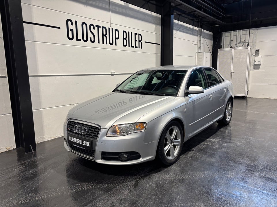 Audi A4 2,0 TDi 140 S-line 4d