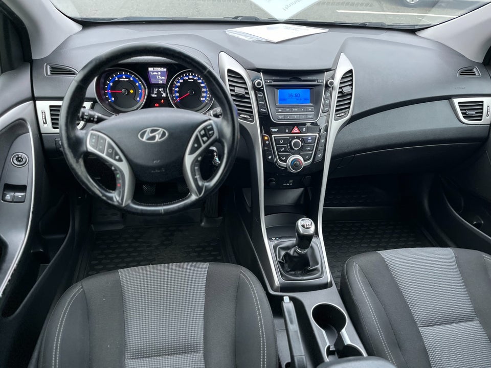 Hyundai i30 1,6 GDi Style Eco 5d