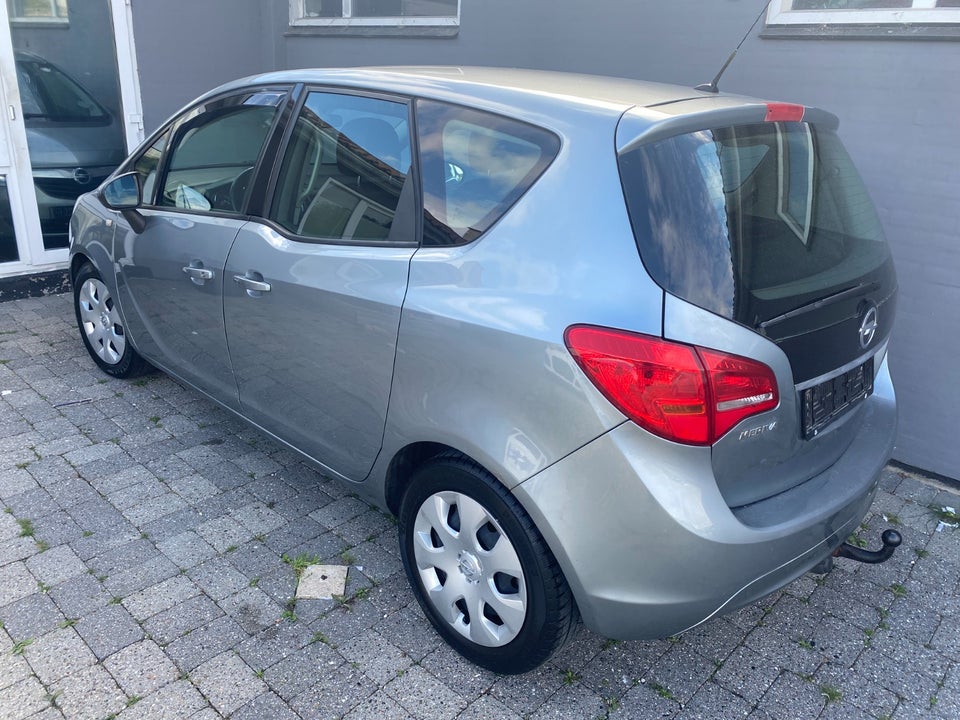 Opel Meriva 1,4 T 120 Cosmo 5d