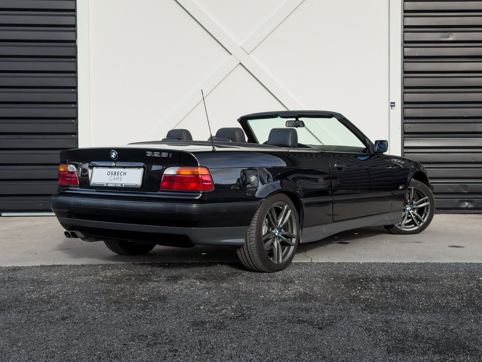 BMW 328i 2,8 Cabriolet aut. 2d