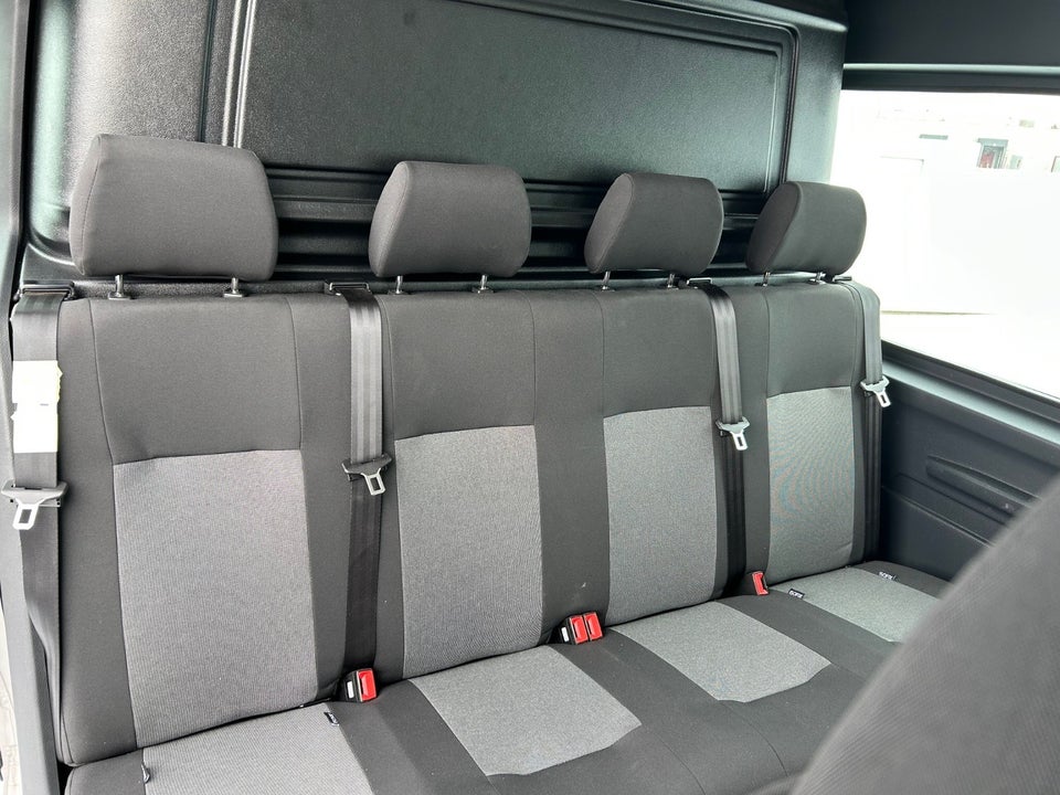 VW Crafter 35 2,0 TDi 140 Kassevogn L3H2