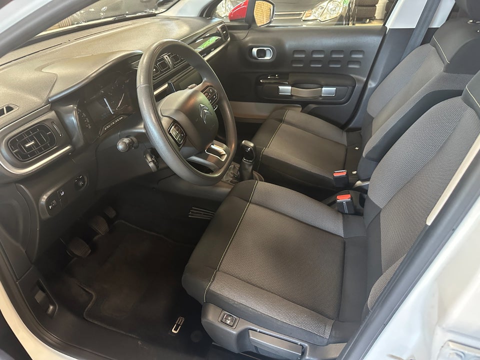 Citroën C3 1,2 PureTech 82 Iconic 5d