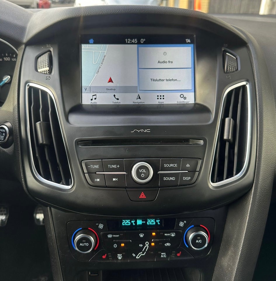 Ford Focus 1,5 EcoBlue ST-Line stc. 5d