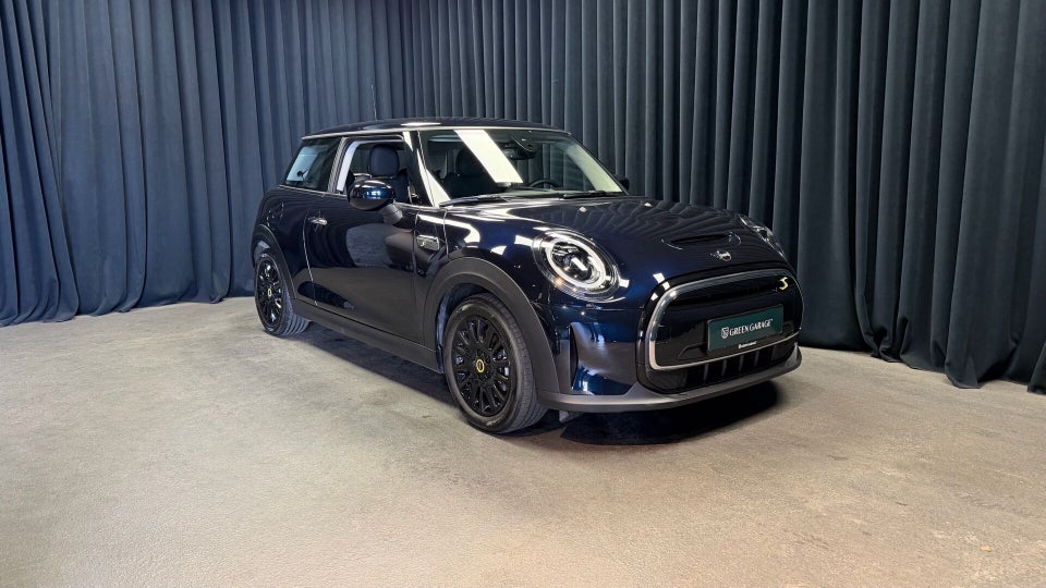 MINI Cooper SE Classic Trim 3d