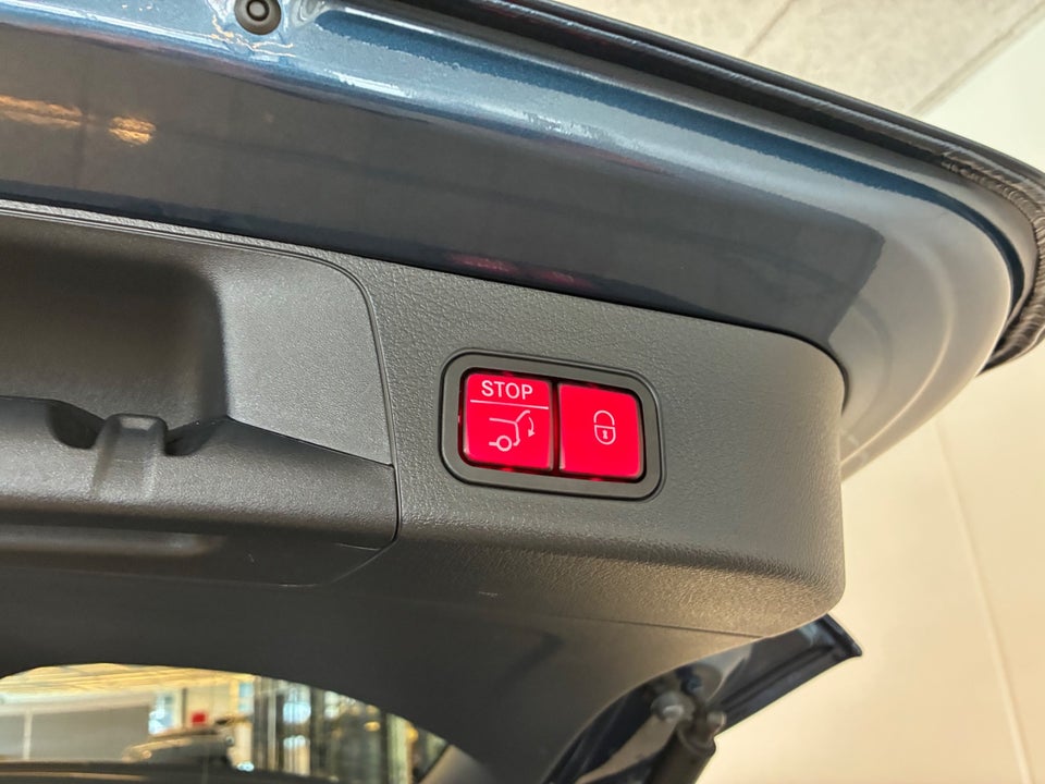 Mercedes EQB350 AMG Line 4Matic 7prs 5d