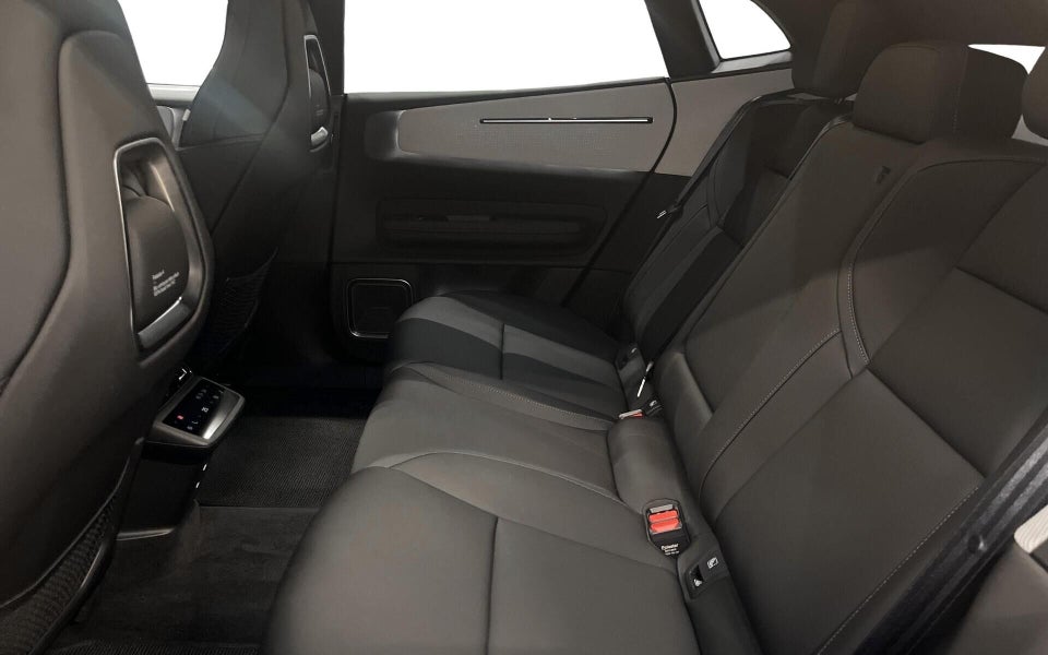 Polestar 4 Long Range AWD 5d