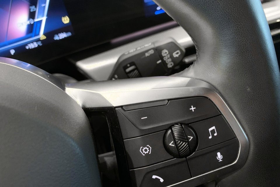 BMW iX1 eDrive20 M-Sport 5d