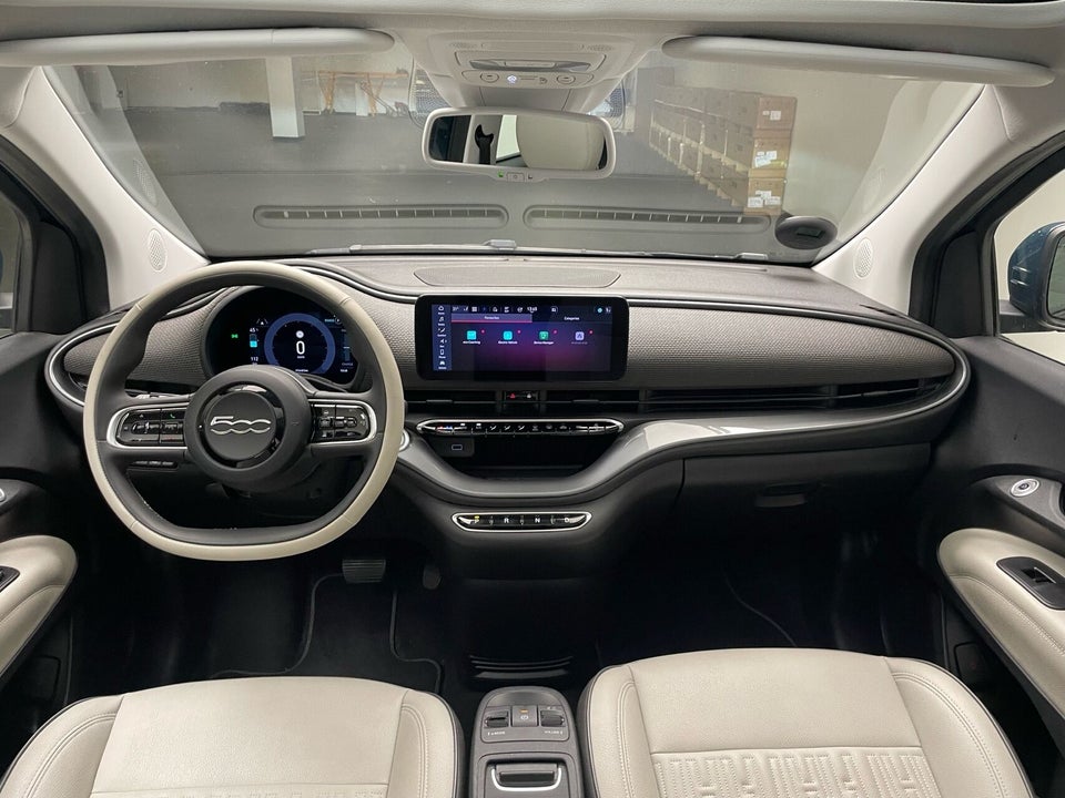 Fiat 500e 42 la Prima by Bocelli 3d