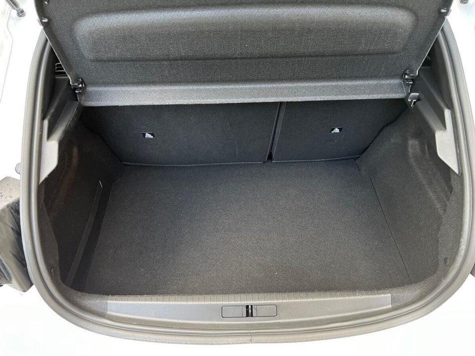 Peugeot 208 1,2 PureTech 100 Allure 5d