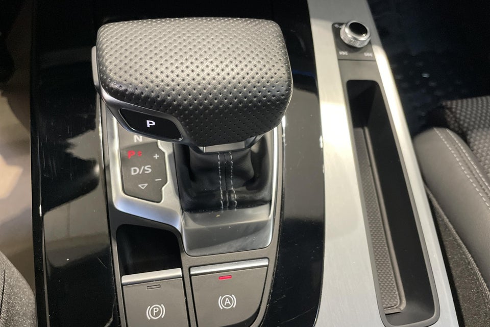 Audi Q5 50 TFSi e S-line quattro S-tr. 5d