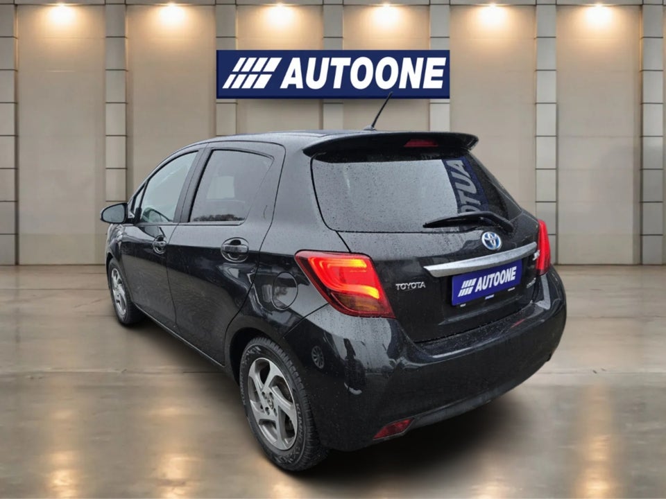 Toyota Yaris 1,5 Hybrid H1 CVT 5d