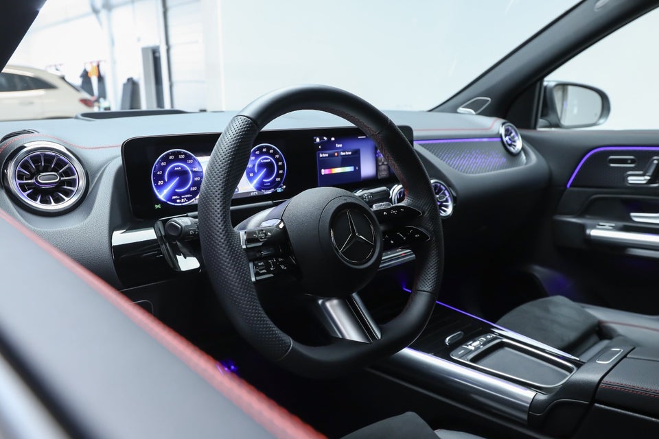 Mercedes EQA250+ AMG Premium 5d