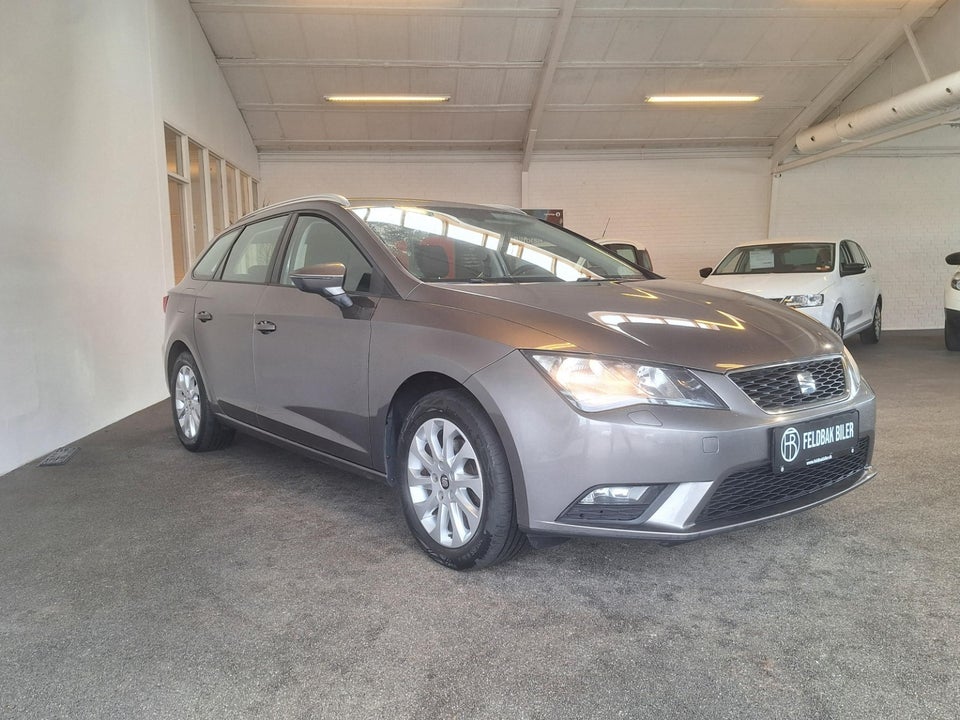 Seat Leon 1,6 TDi 105 Style ST 5d