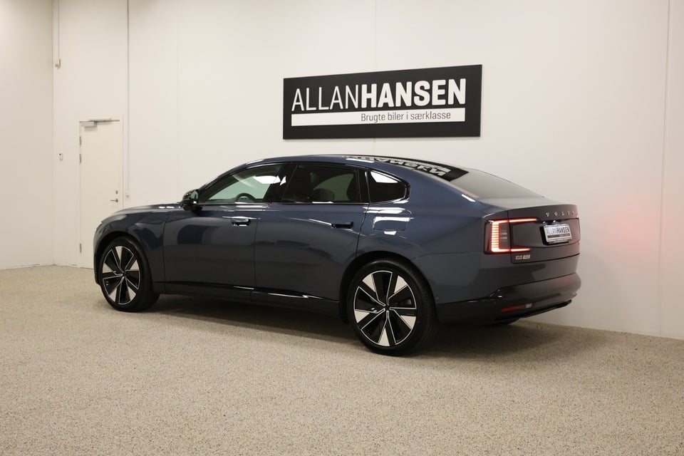 Volvo ES90 Extended Range Plus 4d
